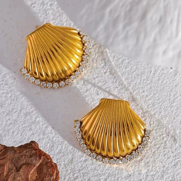 Seashell 18K Gold Stainless Steel Waterproof Crystal Earrings - Picture 2 of 13